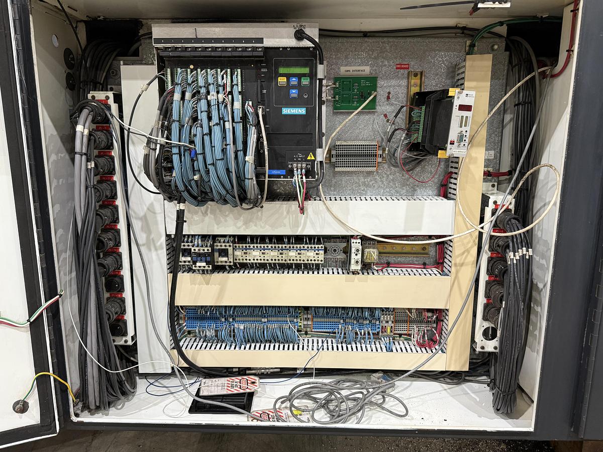 Used Milacron M M 880-178