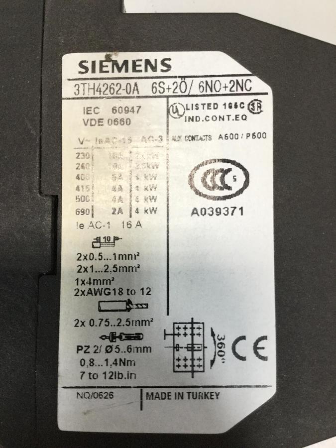 Used SIEMENS Contactor Relay 3TH4262-0A USED