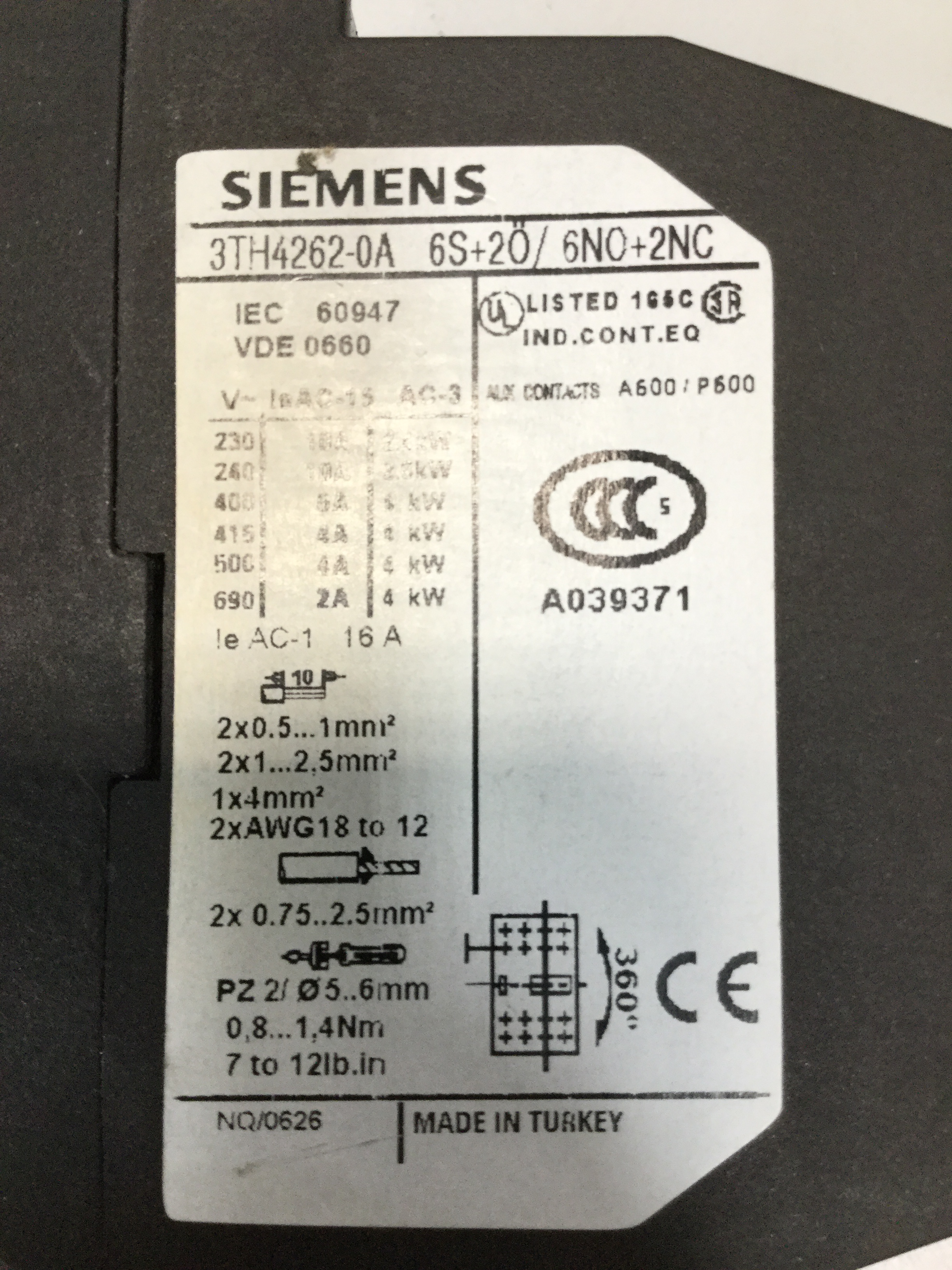 Used SIEMENS Contactor Relay 3TH4262-0A USED