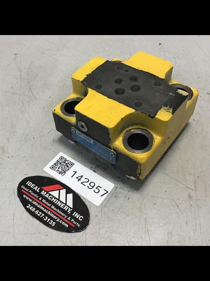 Used VICKERS Check Valve CVCS-32-D3-S2-10-S32-AP199-A13 Used