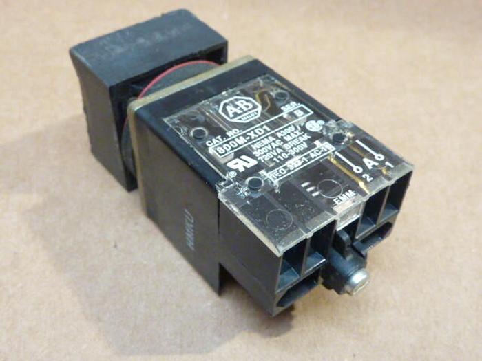 Used ALLEN BRADLEY Push Button 800MB-X0 YELLOW #38147