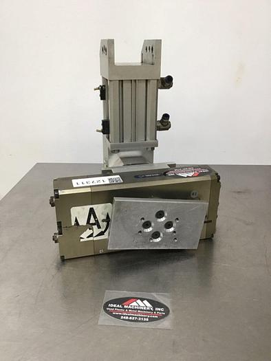 Used WITTMANN End of Arm Tooling W440 / EAT #127311