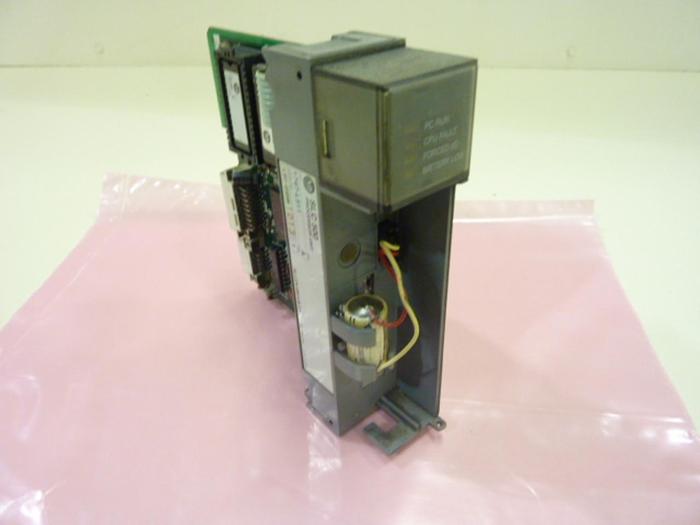 Used ALLEN BRADLEY 5/01 Processor Unit 1747-L511 SER A #43536