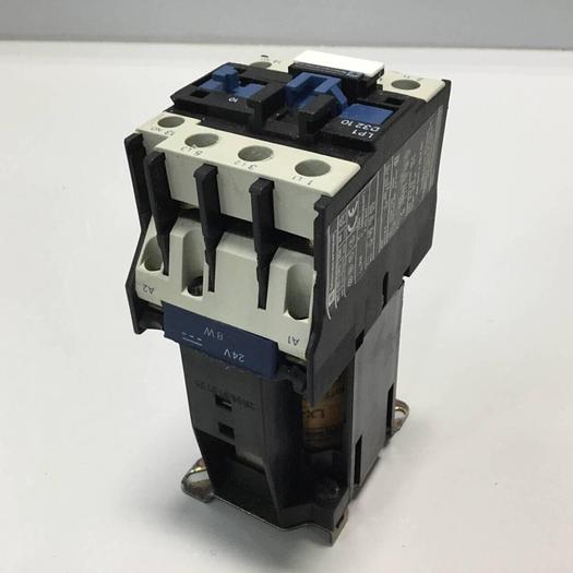 Used TELEMECANIQUE Contactor LP1D3210 #92424