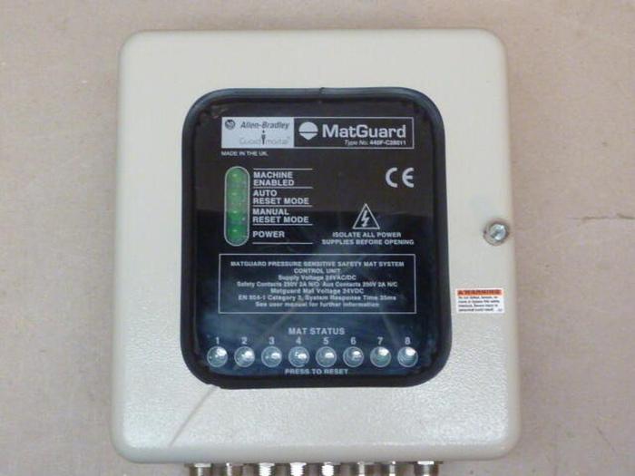 Used ALLEN BRADLEY Guardmaster Safety Control 440F-C28011 #32808