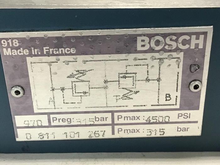 Used BOSCH Valve 0 811 101 257 Used #144707