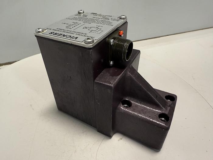 Used VICKERS EHST-3-FVF-30