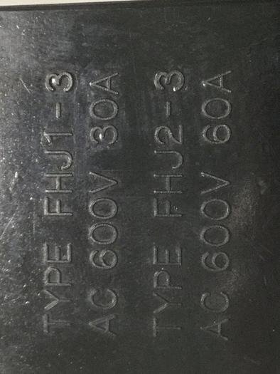 Used UTSUNOMIYA ELECTRIC MFG CO LTD Fuse Block FHJ1-3 #105476