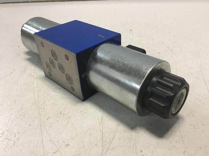 Used REXROTH Valve 4WE10W33/CG24N9K4 #137522