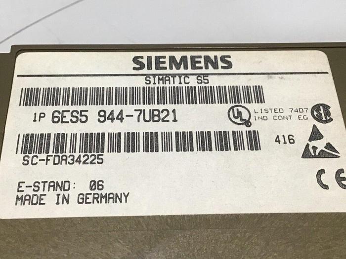 Used SIEMENS CPU Module 6ES5 944-7UB21 Used