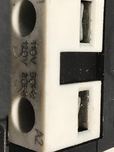 Used SIEMENS Power Contactor 3RT1035-1AK60 #123142