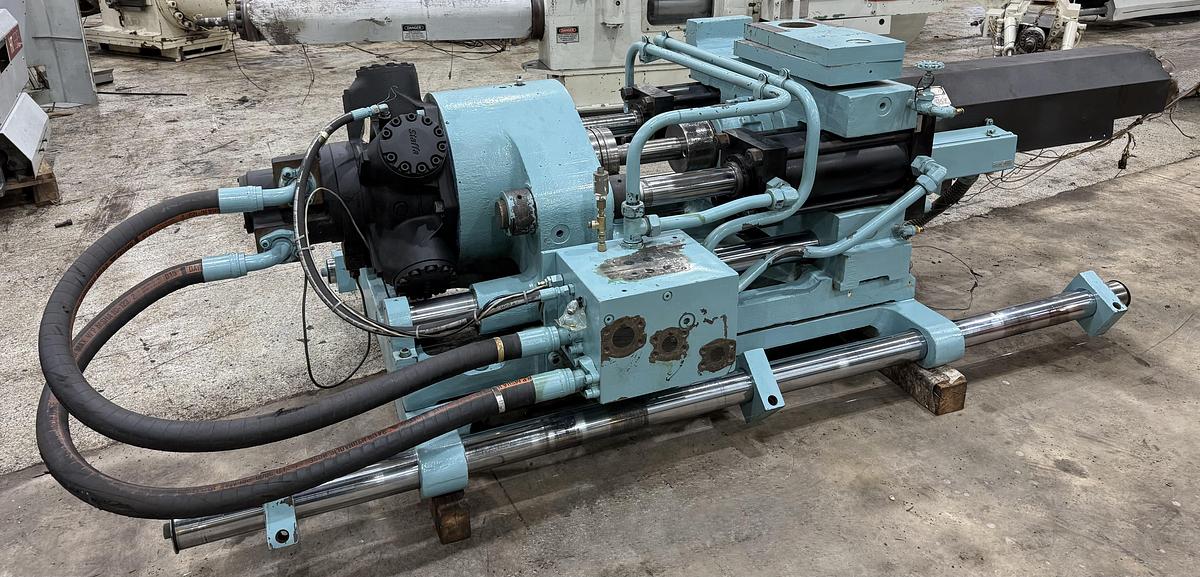 Used CINCINNATI MILACRON VH 400-54 INJECTION UNIT