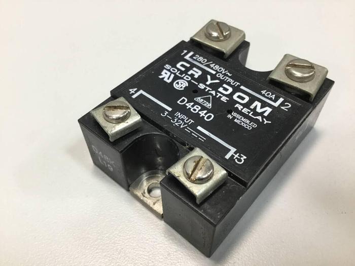 Used CRYDOM Solid State Relay D4840 #98081