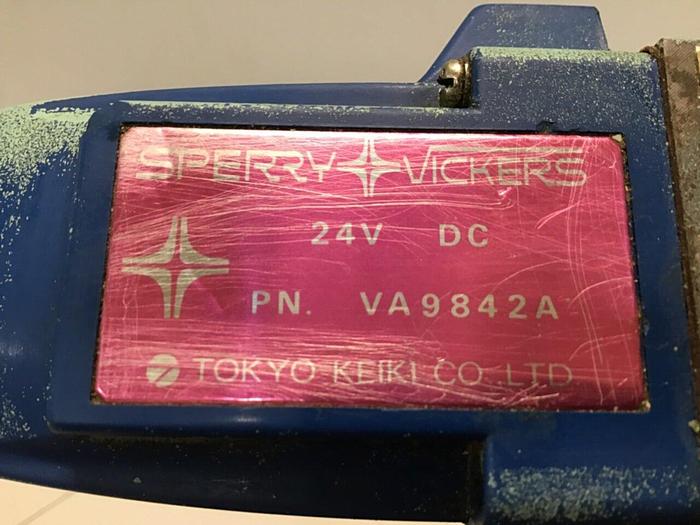 Used VICKERS Valve DG3V72AE10JASM01Z Used #111784