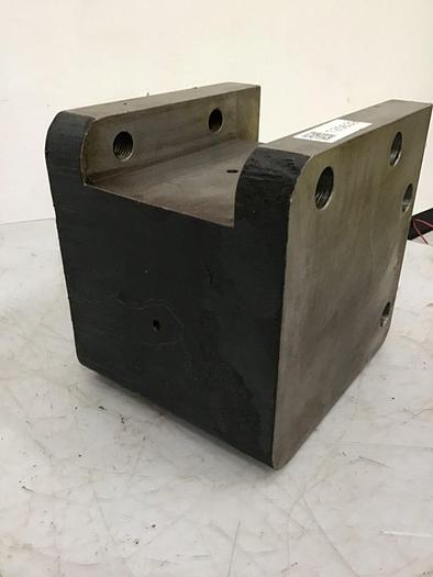 Used CINCINNATI MILACRON Clamp Spacer 3930128 #125639