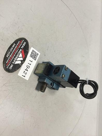 Used MAC Solenoid Valve PME-501BAAA #119421