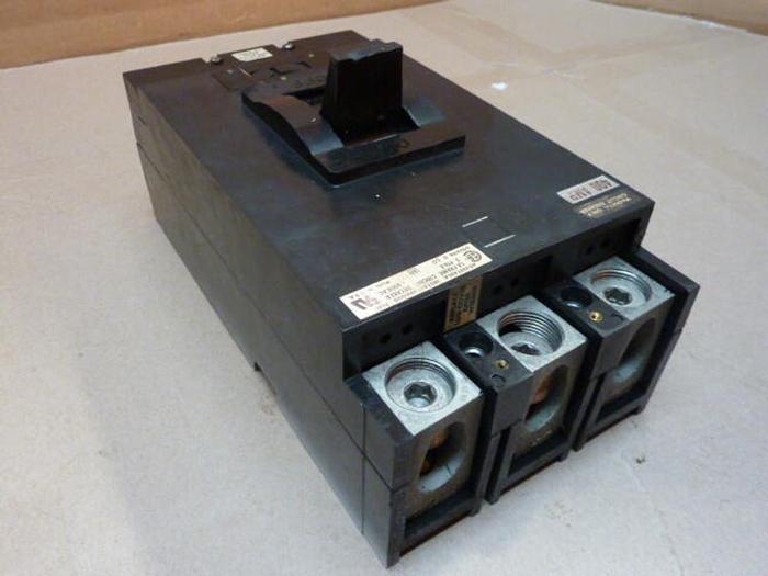 Used SQUARE D 400 Amp Circuit Breaker LAL3640032M #30192