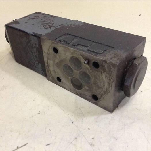 Used VICKERS Directional Hydraulic Valve DG4V322AMUHL760 Used