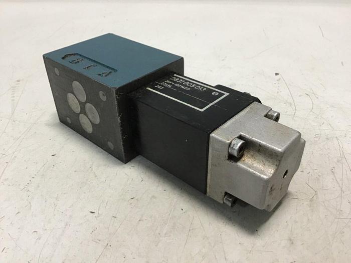 Used BOSCH Valve 0 810 090 240 #135663