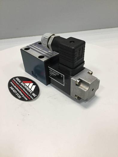 Used BOSCH Valve 0 810 090 322 #97039