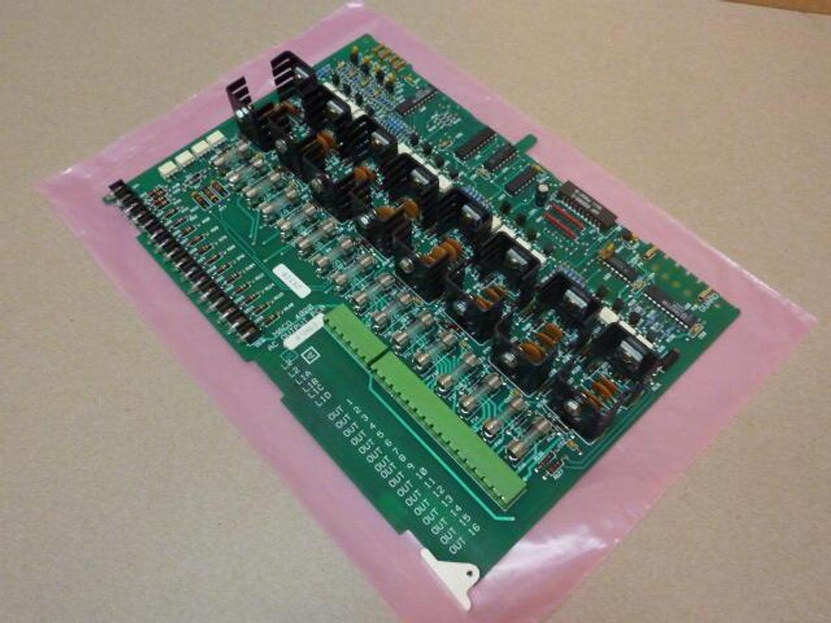 Used BARBER COLMAN AC Output Circuit Board A-13402-3 Used