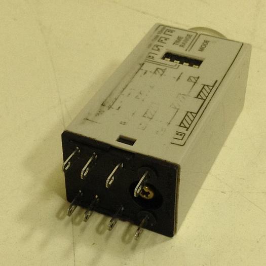 Used OMRON Timer H3YN-2 #79007