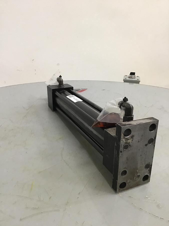 Used PARKER 02.007424-LTS 1829 12.000 Cylinder Used #140889