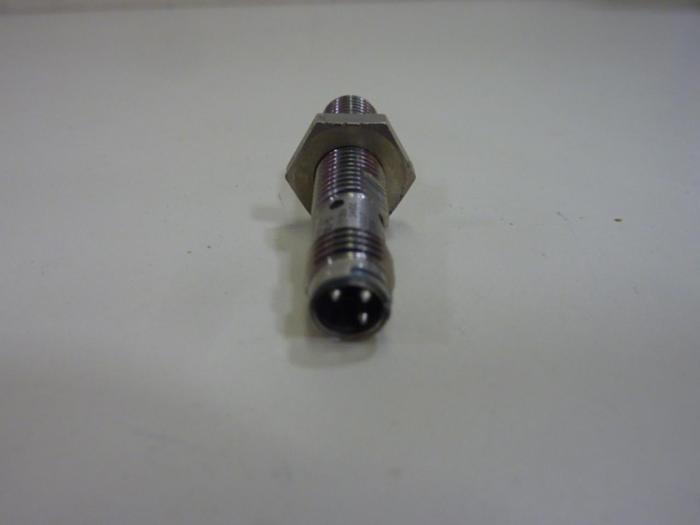 Used OMRON Proximity Sensor E2A-S08KS02-M5-B1 #53317