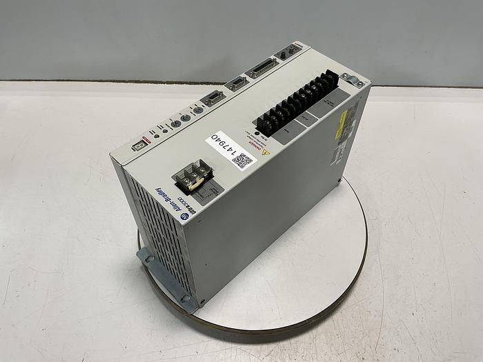 Used ALLEN BRADLEY 2098-DSD-075-SE