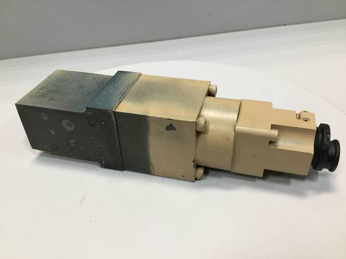 Used BOSCH Valve 0 811 402 003 Used