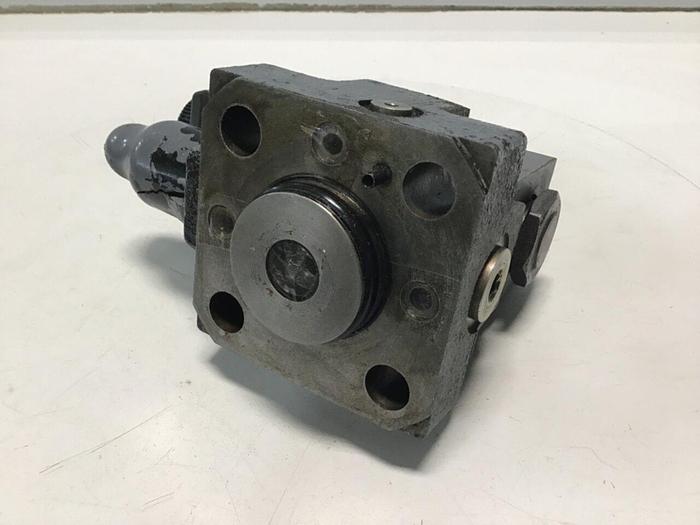 Used VICKERS Hydraulic Valve CVCS25C1S2W24510AP10 #114809