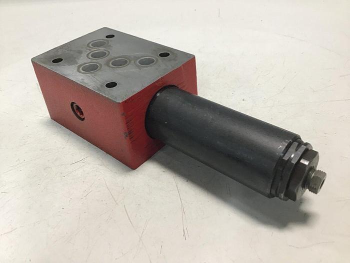 Used REXROTH Valves ZDR 10 DP2-53/150YM/12 #117021