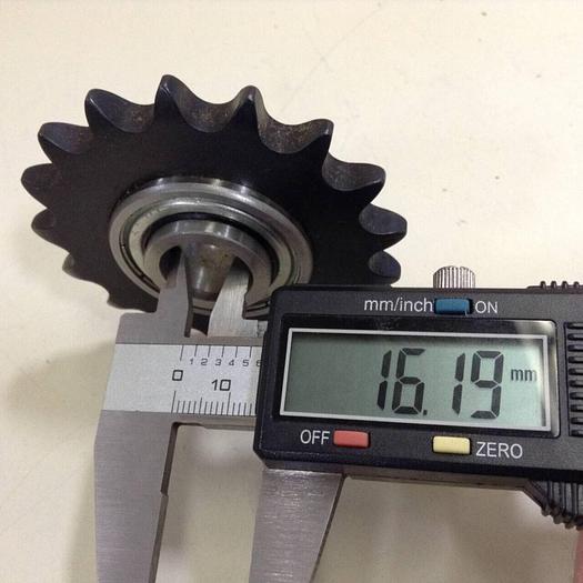 Used MARTIN SPROCKET 5/8 Bore Idler Sprocket 40BB17H #82915