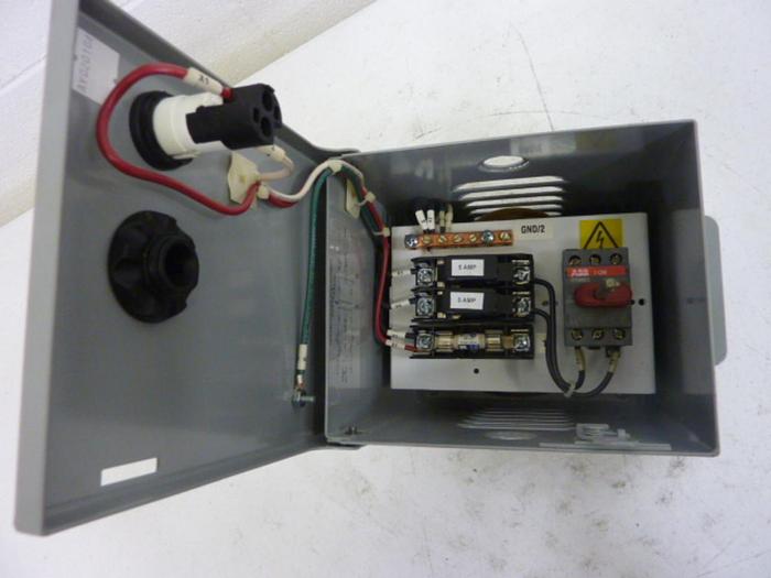 Used DAYKIN 0.75 kVA Transformer Disconnect MDGTB-13 #50001