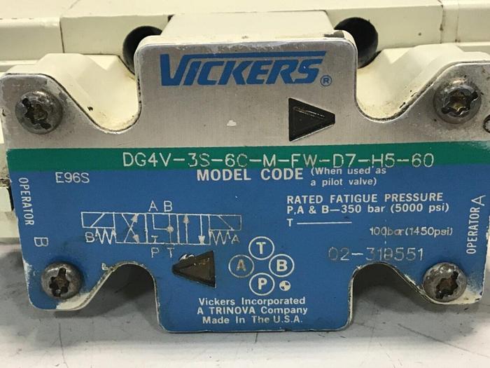 Used VICKERS Valve DG4V-3S-3C-M-FW-D7-H5-60 #132201