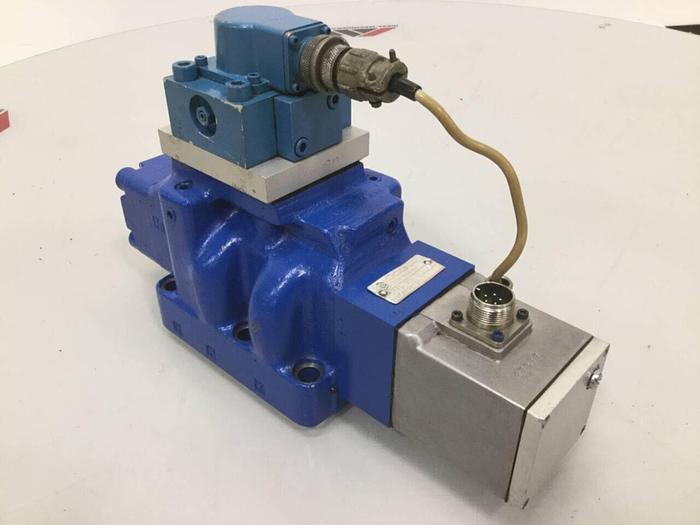 Used MOOG Servo Valve D644-303 Used