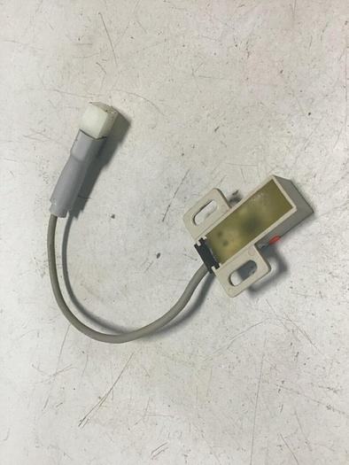 Used FUJI ELECTRIC Proximity Switch PE-B4D3 #128359