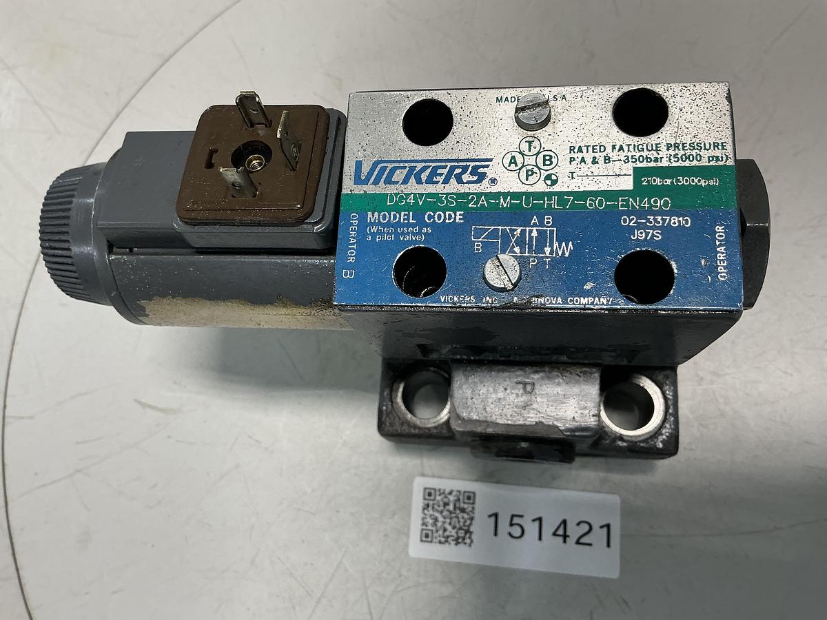 Used VICKERS DG4V-3S-2A-M-U-HL7-60-EN490