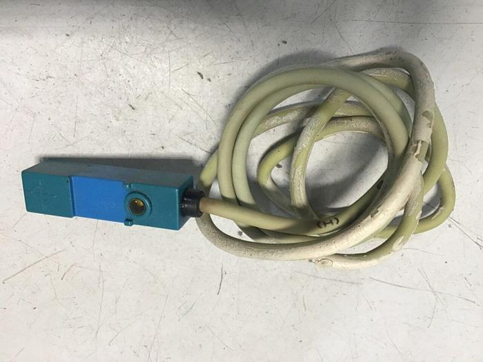 Used YAMATAKE Proximity Switch FL2-4A6S #128215