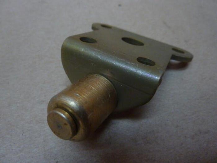 SQUARE D Door Roller Latch Kit 9423-M3 #30851 DNL SCRAPPED