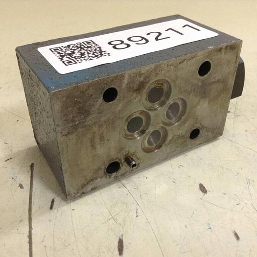 Used VICKERS Check Valve DGMDC 3 Y PK 41 #89211