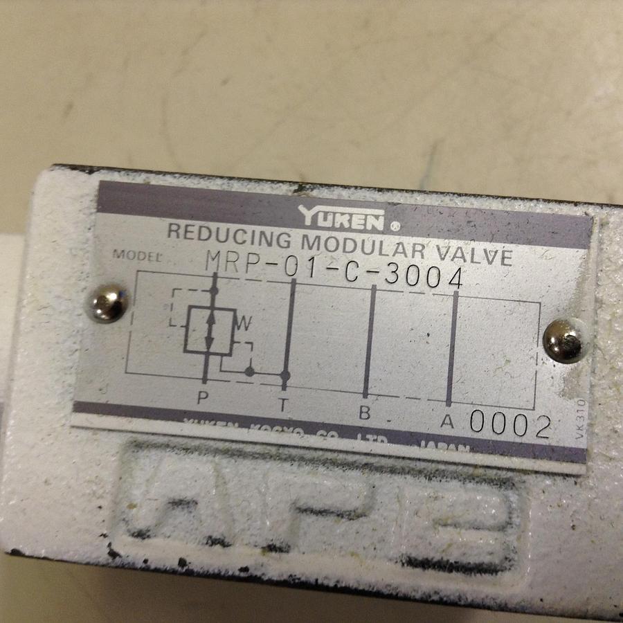 Used YUKEN Reducing Modular Valve MRP-01-C-3004 USED
