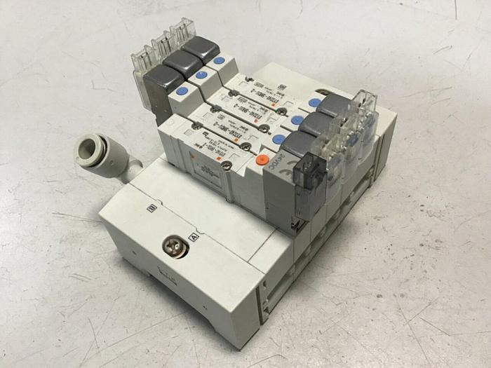 Used SMC Manifold w/ Valves SY3140-5M0U-Q #120937