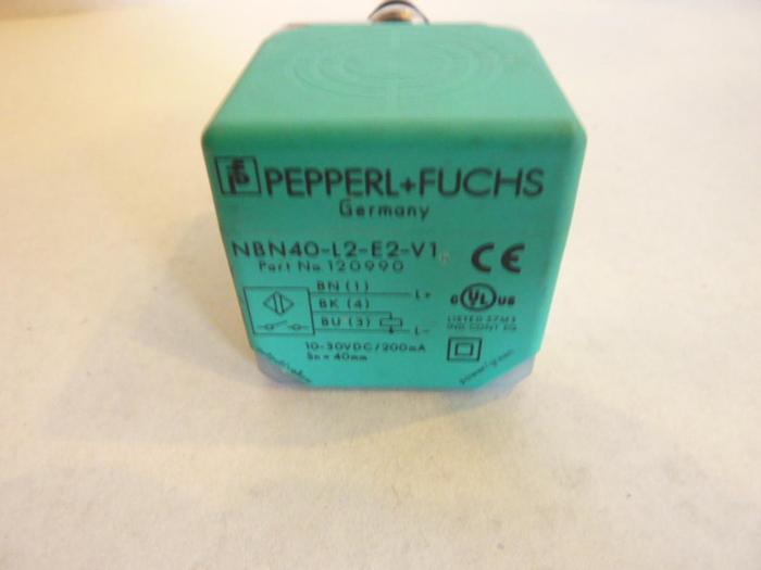 Used scrapped / PEPPERL & FUCHS Proximity Switch NBN40-L2-E2-V1 #2330