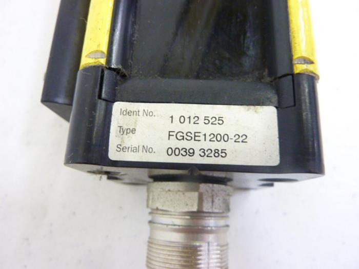 Used SICK OPTIC ELECTRONIC Light Curtain FGSE 1200-22 Used
