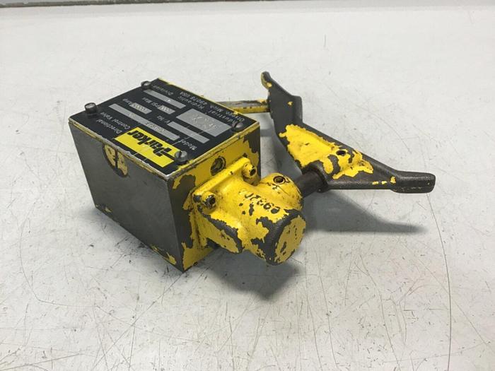 Used PARKER Directional Control Valve D3MR4B 10 Used