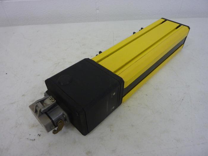Used SICK OPTIC ELECTRONIC Sender Unit AGSS 300-2121 #50390