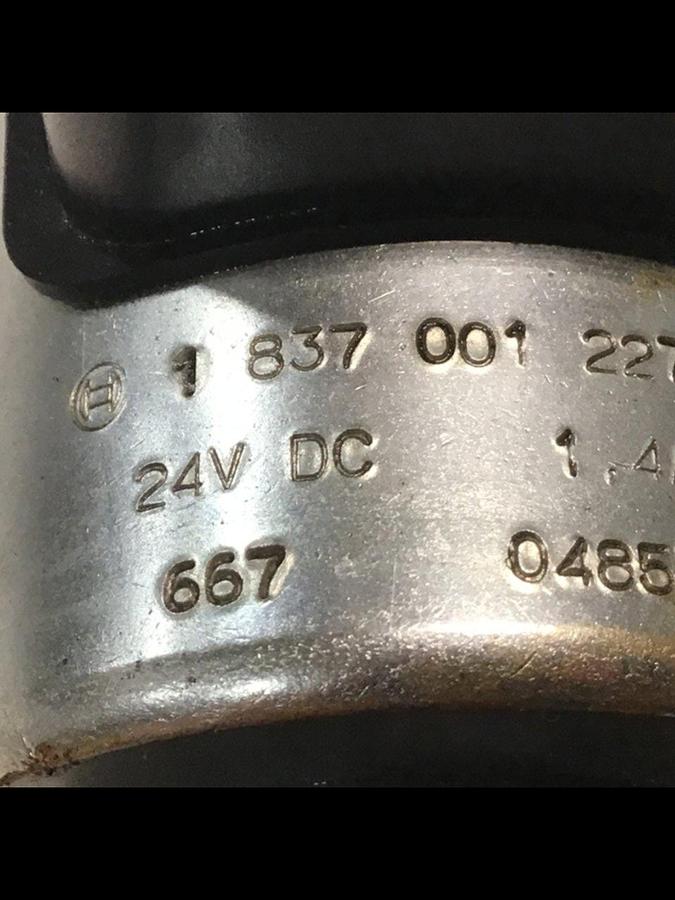 Used BOSCH Directional Valve 0 810 091 227 Used