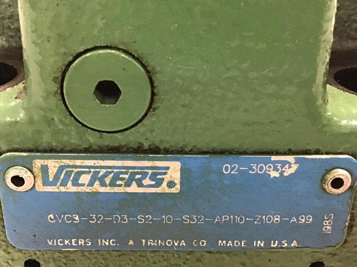 Used VICKERS Valve DG4V3S22AMUHL760EN490 Used