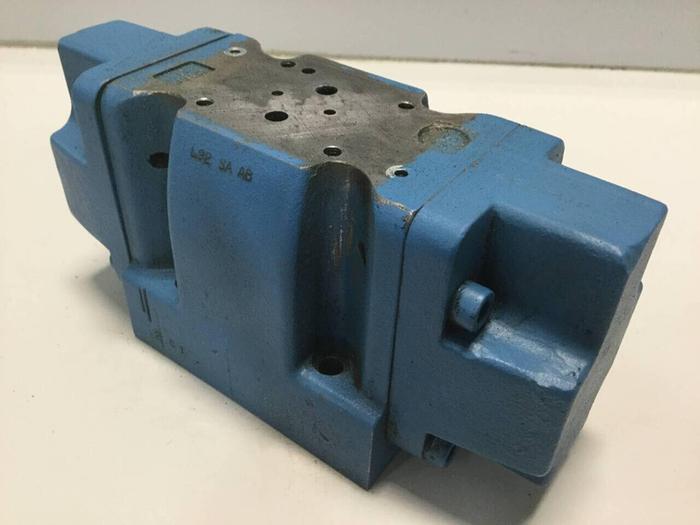 Used VICKERS Directional Control Valve DG5S52CTMUH721 #99334